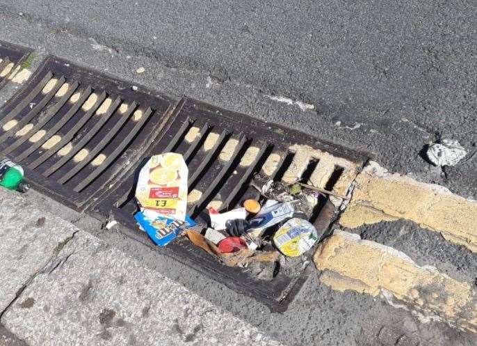 Litter on a gully grating