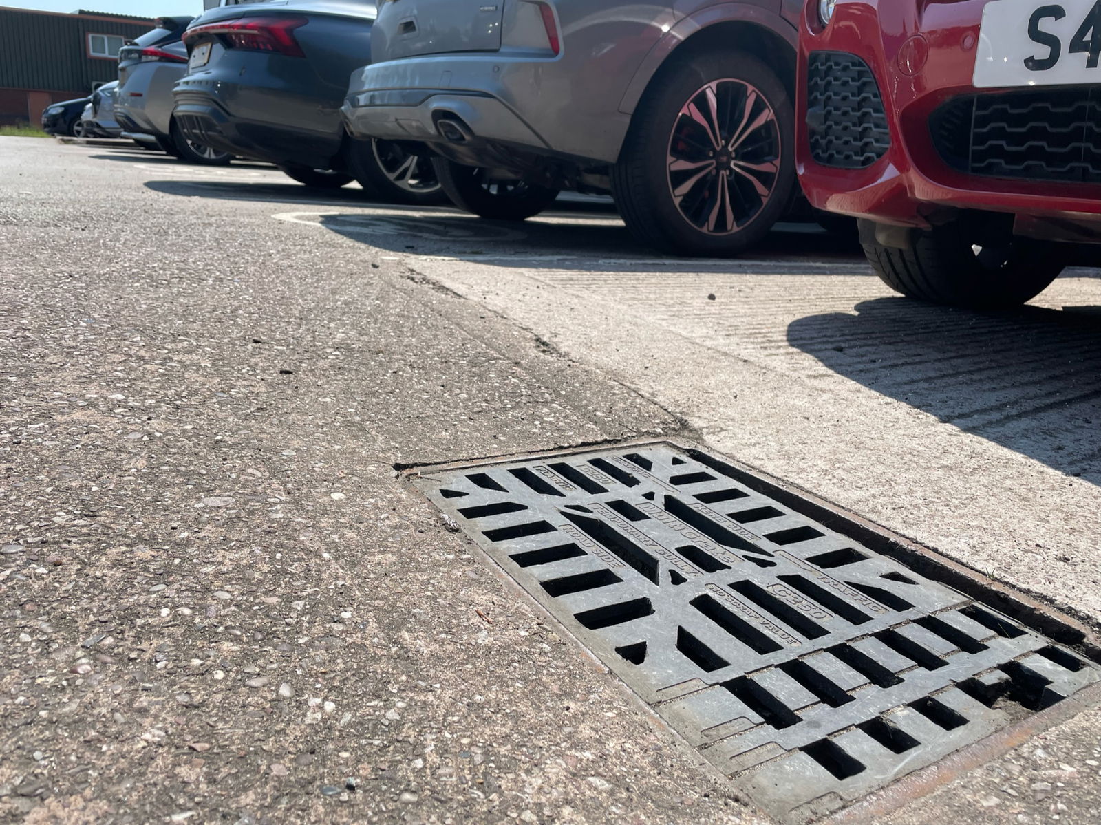 A temporary gully grate Multigrate